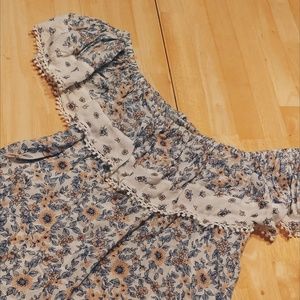 Floral Off the Shoulder Shirt